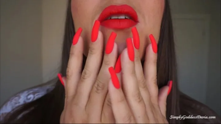 Perfect Lips And Nails Combination