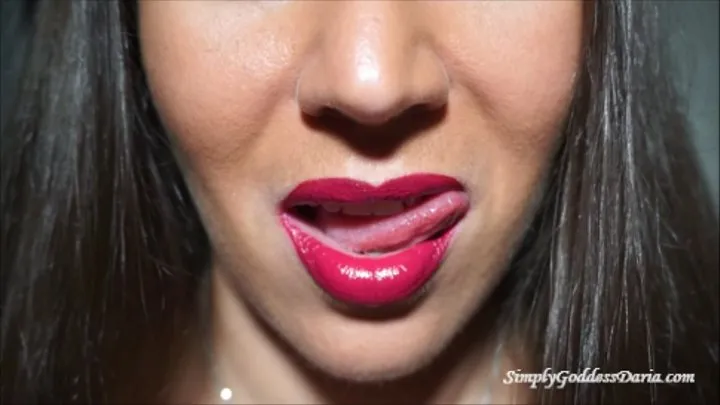 Goddess Worship: Lips Fixation