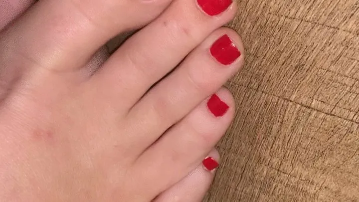 Lisa's Beautiful Toes with another red pedi showing off her long toes! Part 3