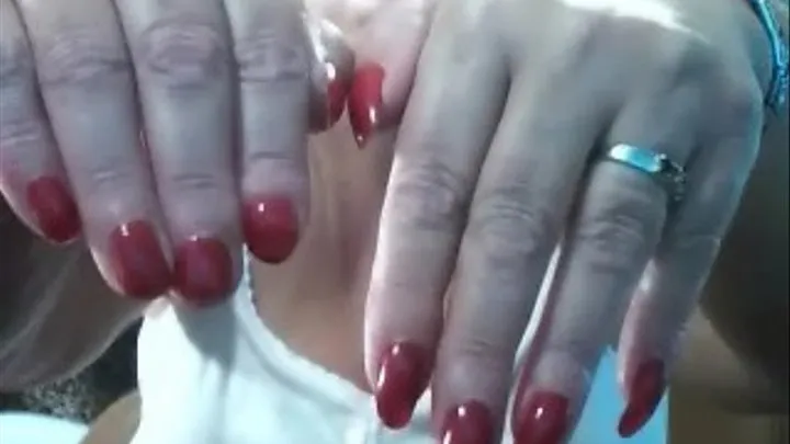 finger nails and to nails good for stroking a cock