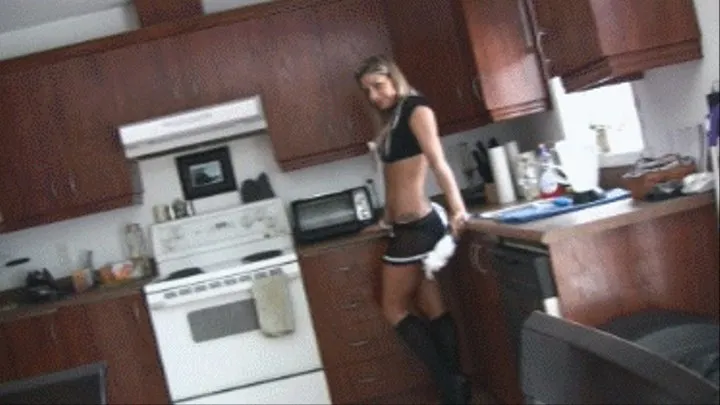 SEXY CLEANING LADY WHO FART part 1