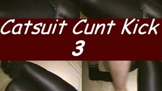 Catsuit Cunt Kick3