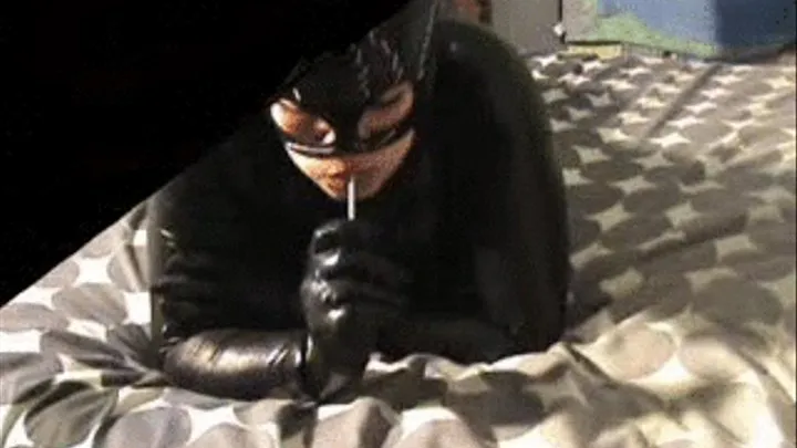 Catwoman part 2 2mins