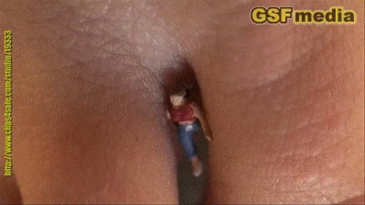 couple by a russian giantess! B