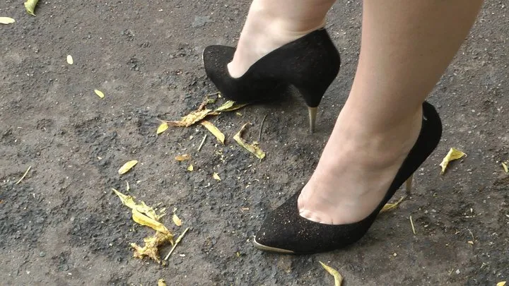 Laura goes for a walk with Spike Heels 3