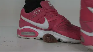 Cockcrush with pink Nike Shoes with Jette 2