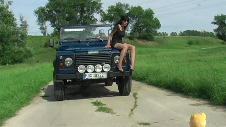 Teddy Bear Car Crush with Chantal and Laetitia