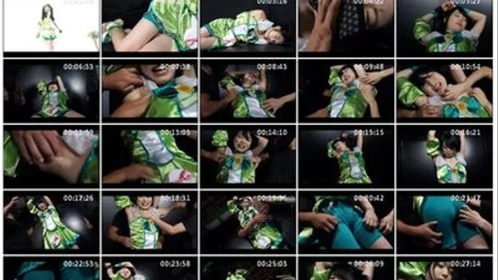 chinese girls' tickling (04)