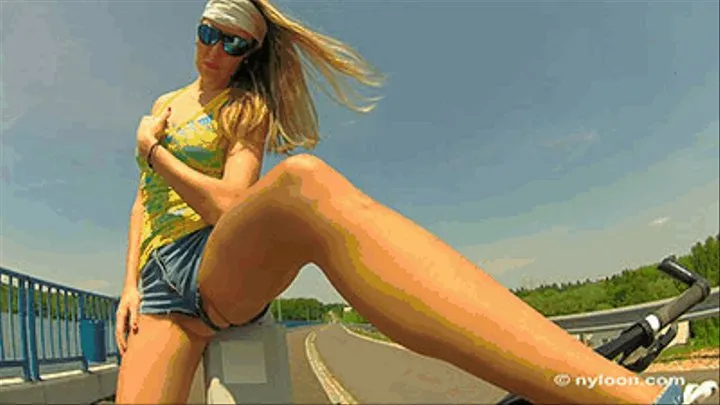 CAMEL TOE IN SHORTS ON THE BIKE