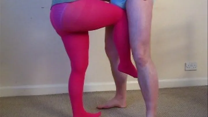 Pink pantyhose knee