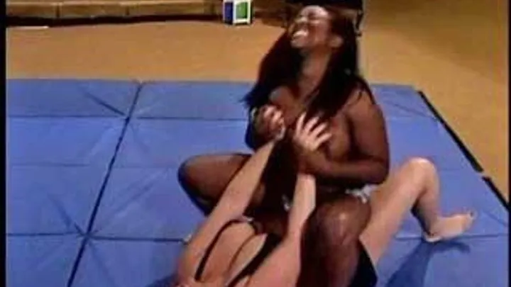 Renee Fights With Debbie Black Girl Beats Up White Girl Catfight Part 02