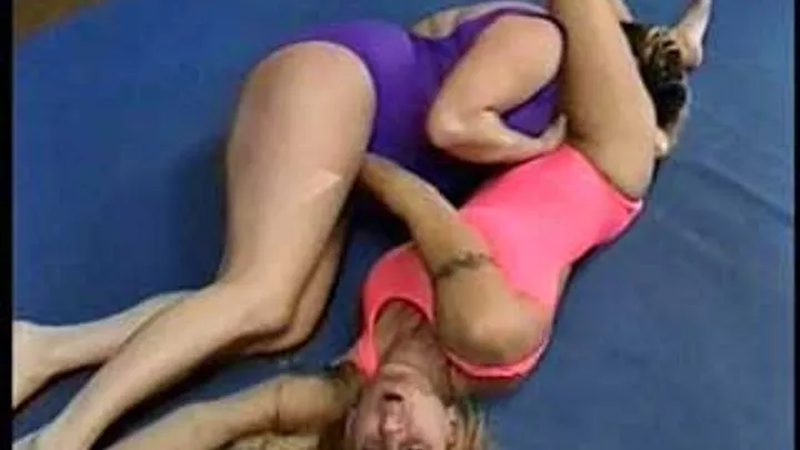 Dakota vs Debbie Real Submission Challenge Fight Part 04