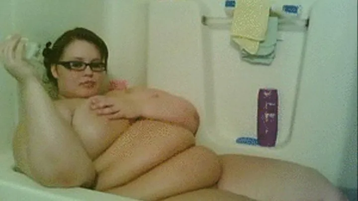 Fatty in the Bath Tub 2