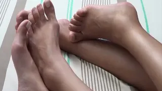 4 DELICIOUS SOLES POV MANUELA ALBERTINI AND JACQUE