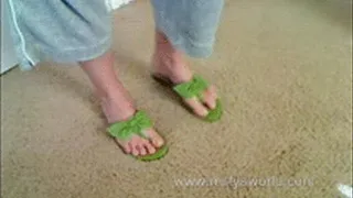 Green Toes Green Sandals Clap