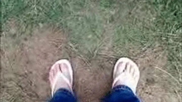 Pink Flip Flops Outside for pocket pc