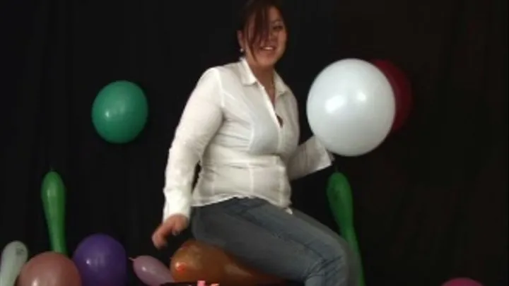 COLORFUL BALLOONS BLOWING PLAYING RIDING STRADDLING CLAW POPPING