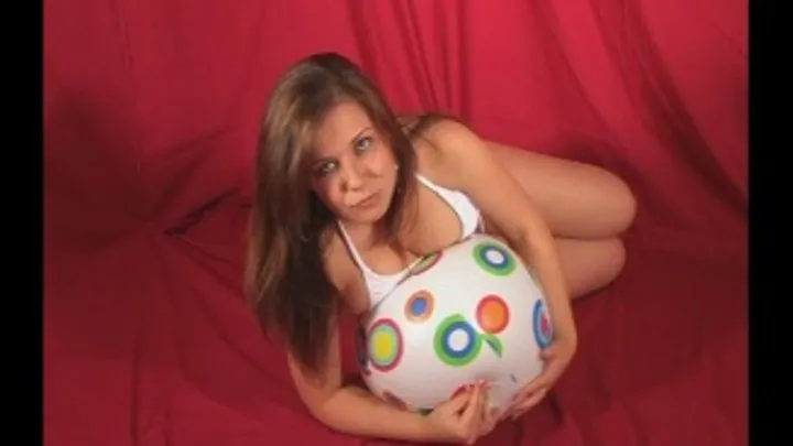 Reeves Inflatable Beach Ball Play Part1