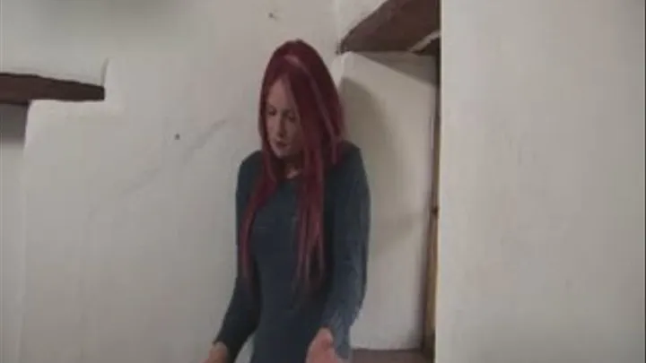 Red Head Shemale Liberty Harkness Playing On Staircase And Cumming