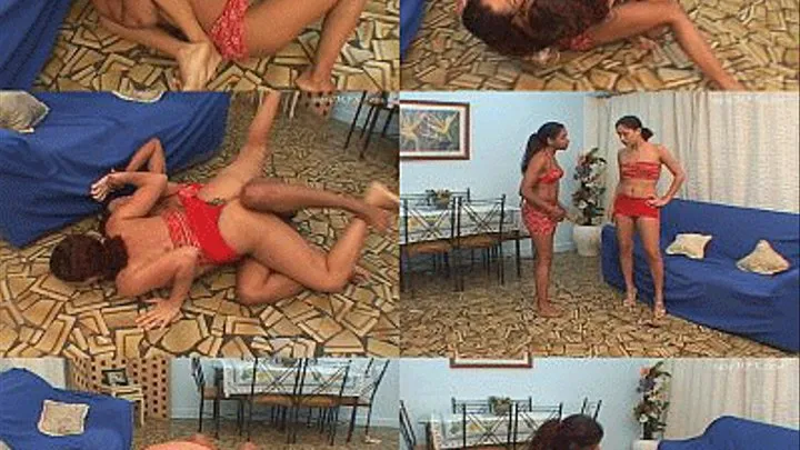 MF 2230 - GIRLS IN WAR - JULIA VS. ROSANA - FULL VERSION