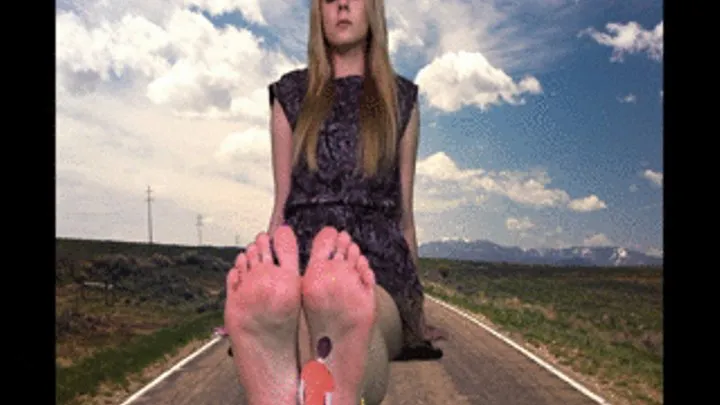 Giantess Clean Worship And Splash - On Road