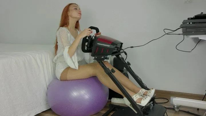 Helena - Pedal Pumping Of Goddess - Part 01