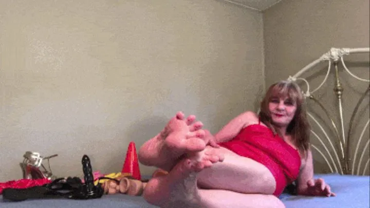 Sexy red toes Hot foot fetish fun