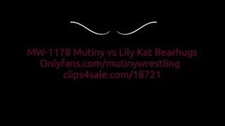 MW-1178 Topless bearhugs Lily vs Mutiny