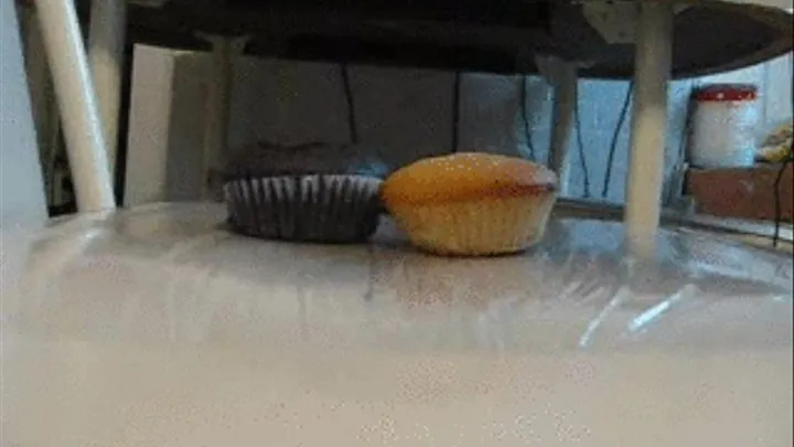 Cupcake Butt Crush