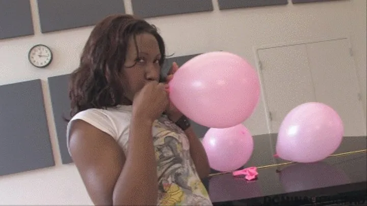 Pink balloons popping (IPod MP4 )