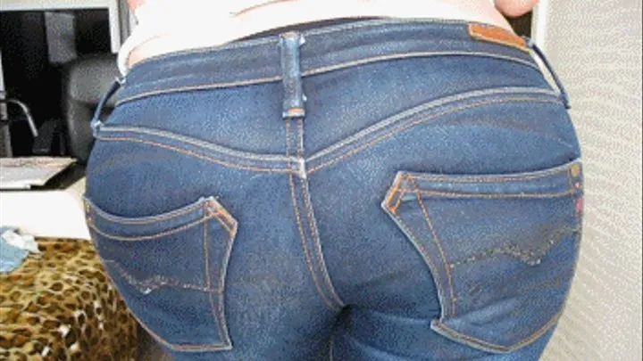 sexy jean ass (tight ass)