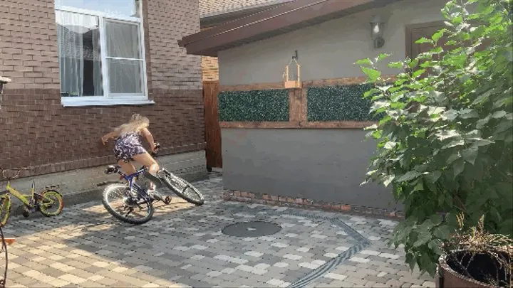 Fucking bike