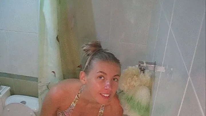 Wet blonde