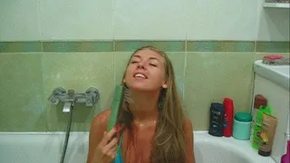 foam everywhere (hair washing)