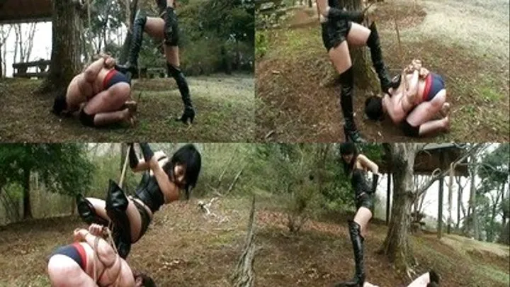 Poor Slave Experiences Full As Domina Shows Off Her Full Strength - Full version