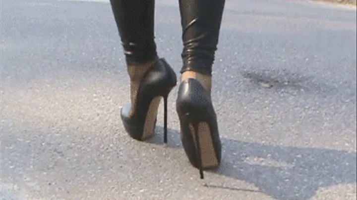 Walking in platform shoes