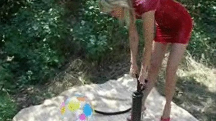 Beachball and cigarette in Latex