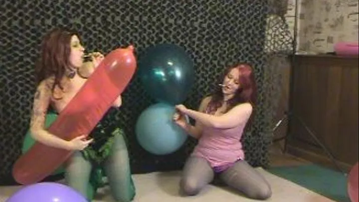 Jessica & Rose's Balloon Fun part 1