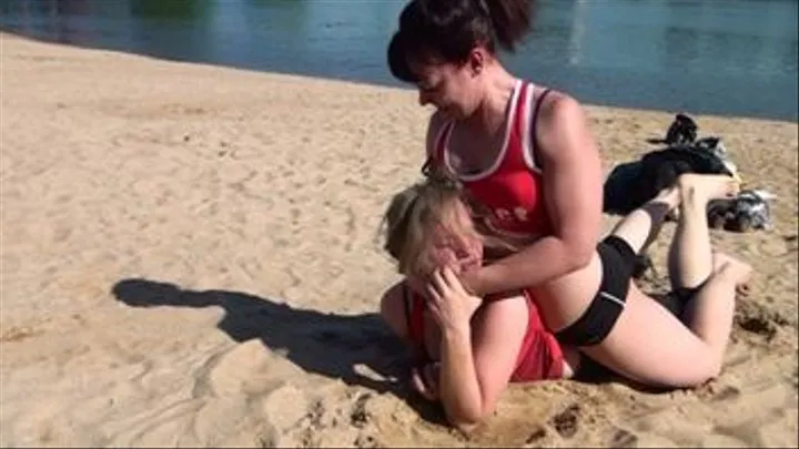 Submission Grappling. Beach Tournament. June 2011. Elena vs Irina. Round 2