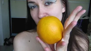 SWALLOWING ORANGE (th)