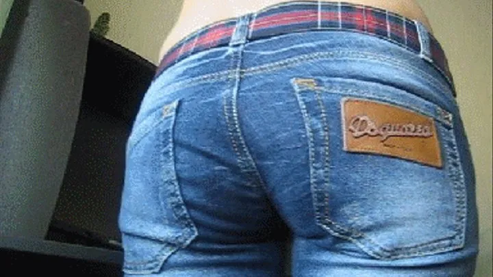 FARTING (ASS IN FITTING JEANS) (f)