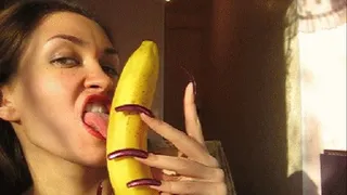 TO CHEW THE BANANA (ch)