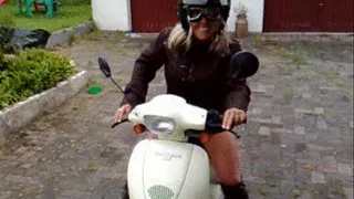 GERMAN SCOOTER MILF