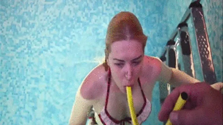 Breathplay Underwater (Paula)