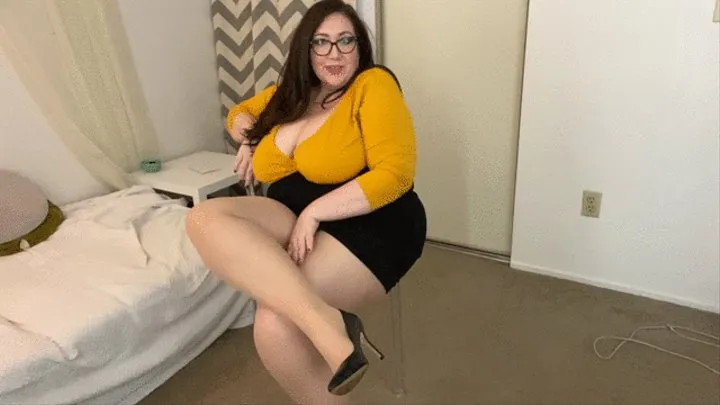 Busty BBW Confesses Teasing Boss with Well Worn Shoes