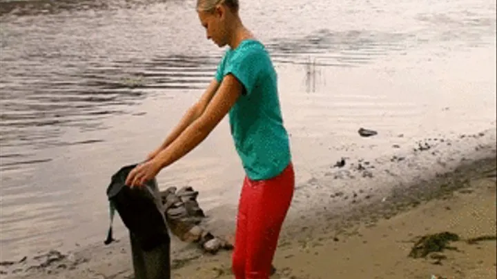 Christina in red Slinkystylez Leggins and Waders