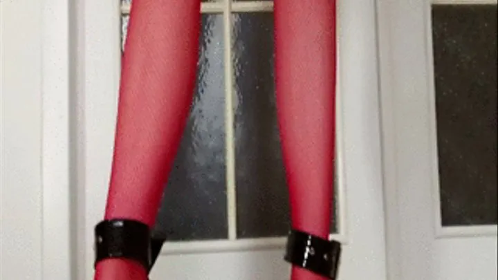 Dildofucking in stockings and high heels