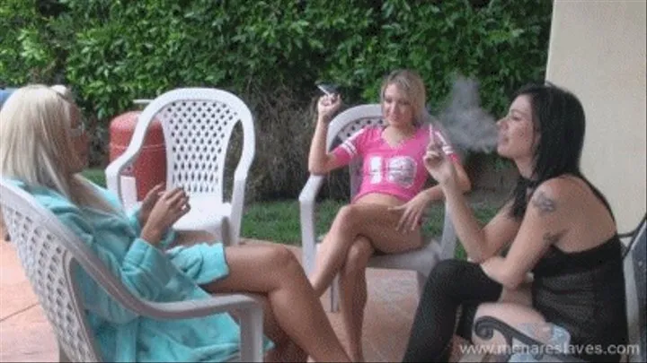 Smoking Chicks