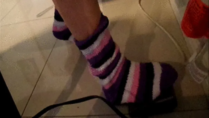 Fuzzy high strip sock pedal pumping