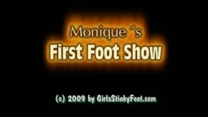 Monique FirstFootShow